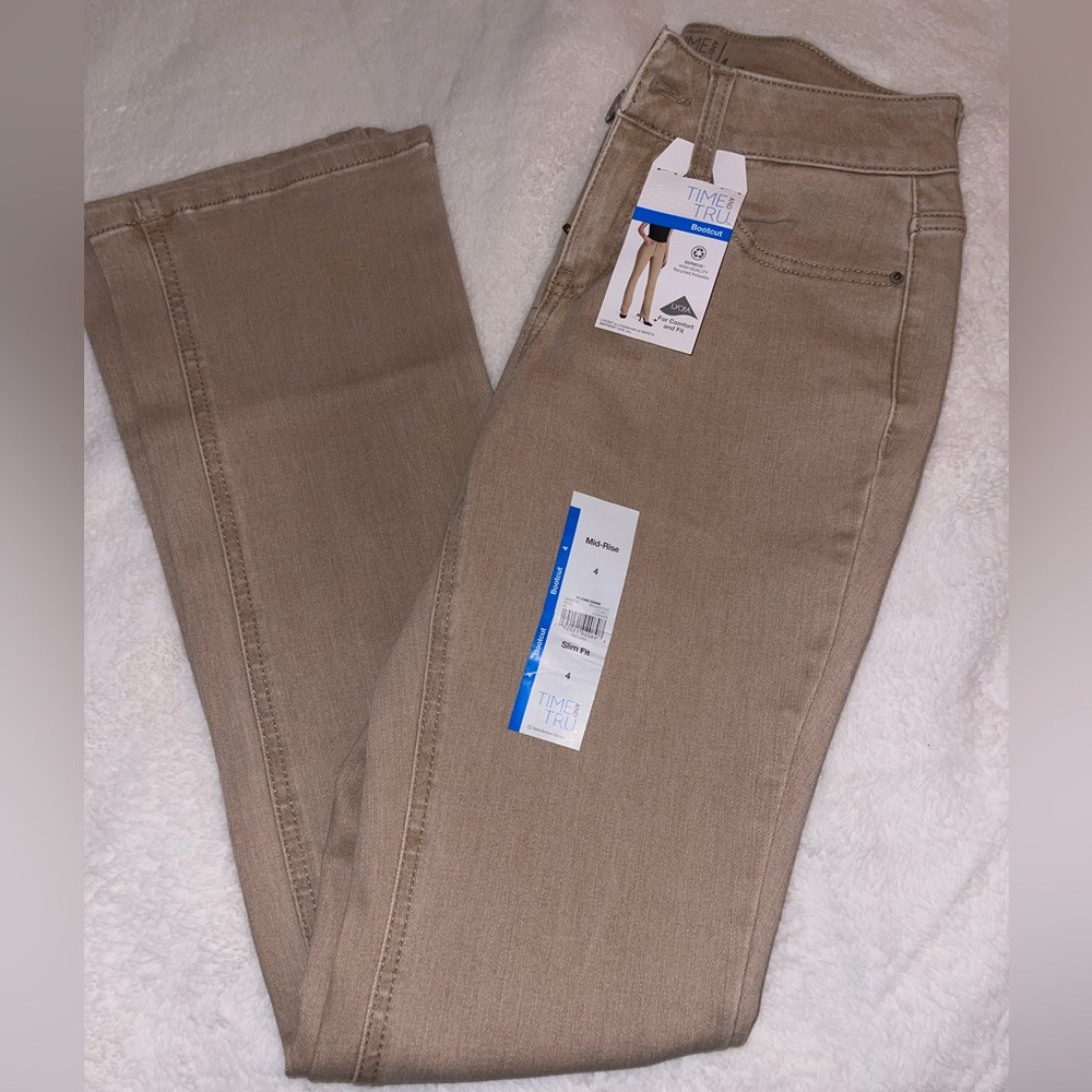 boot cut jeans